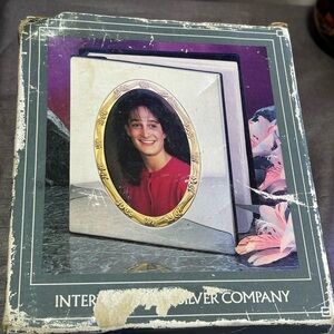International Silver Company Silver/Brass Album Holds 100 4x6 Photos